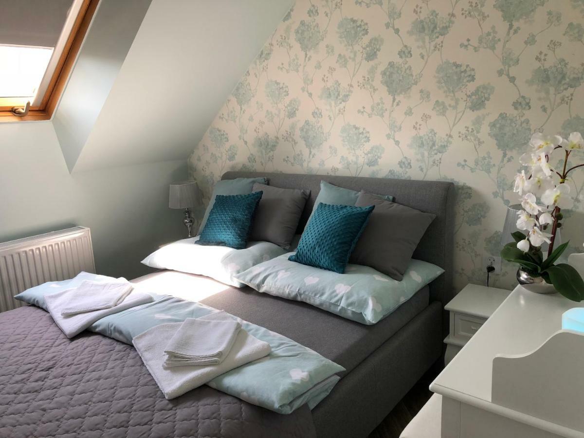 Family & Business Elegant Apartments Ul Warszawska - 2 Bedroom, Balcony, Parking เคียลเซ ภายนอก รูปภาพ